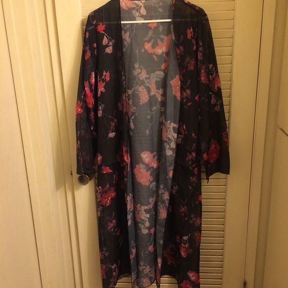 NWOT! Floral Chiffon Kimono - Picture 1 of 4